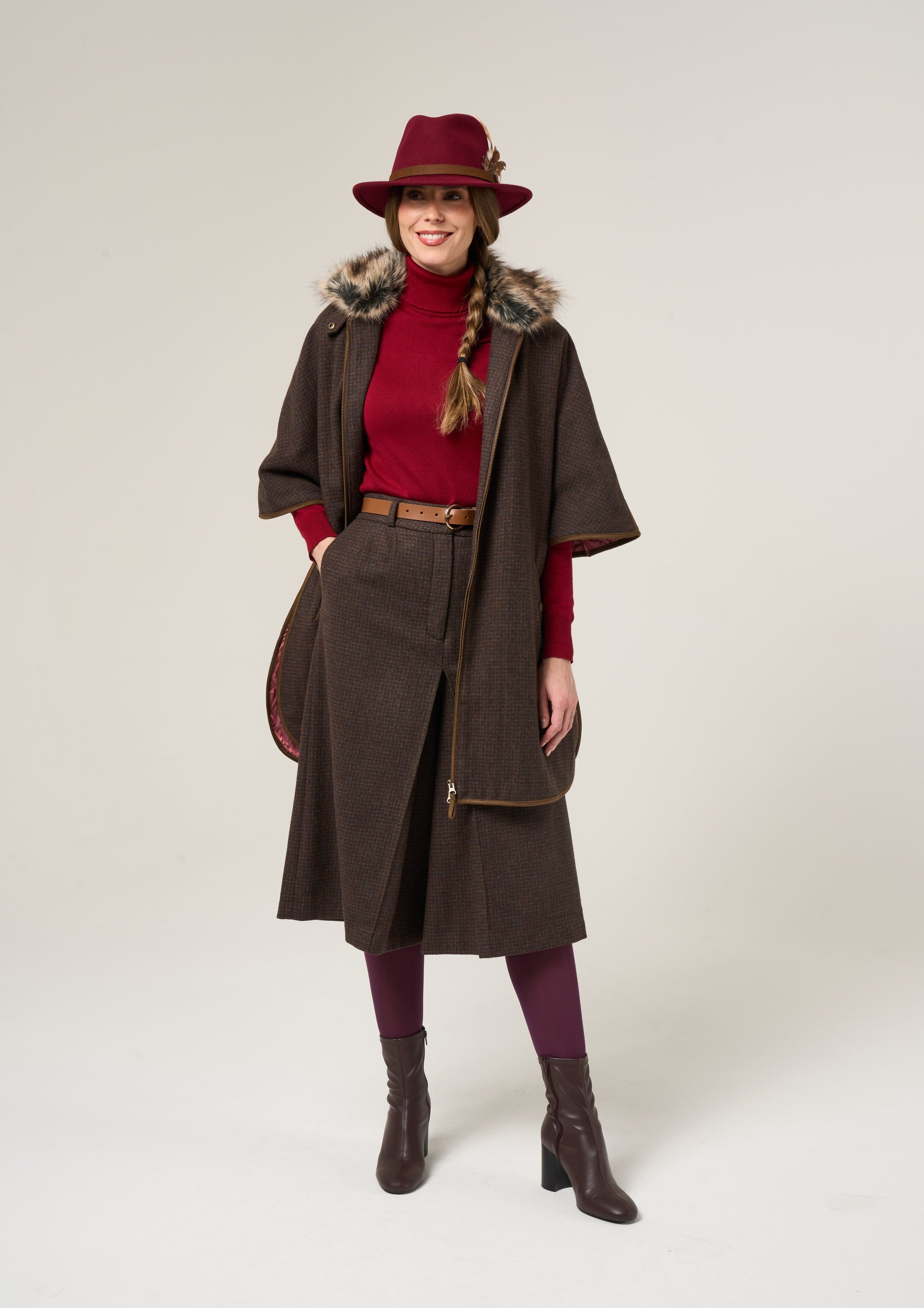 Surrey Ladies Tweed Culottes In Bramble