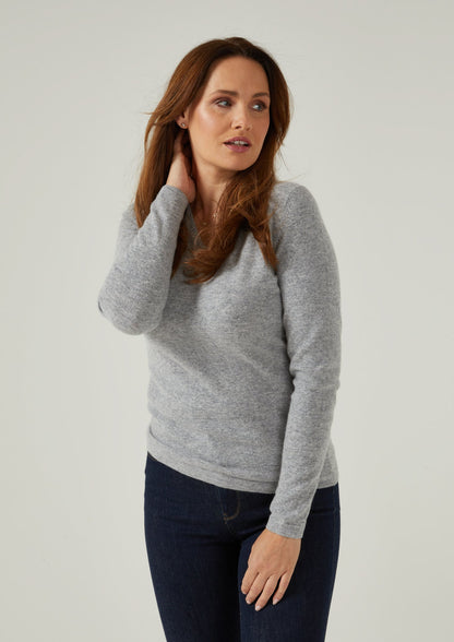 Ladies Geelong Lambswool Vee Neck Jumper In Silver