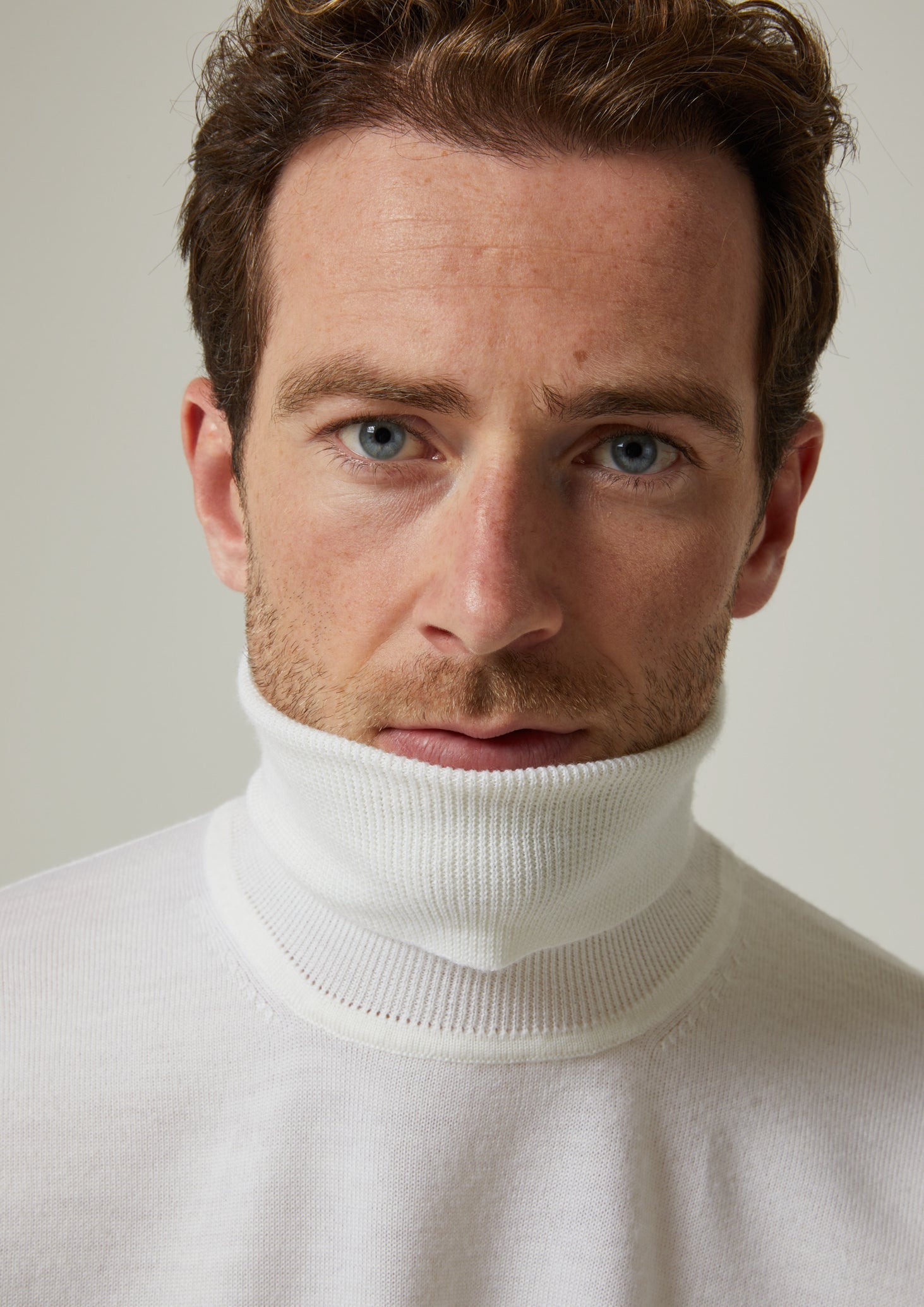 Linton Merino Wool Roll Neck Jumper in Ecru 